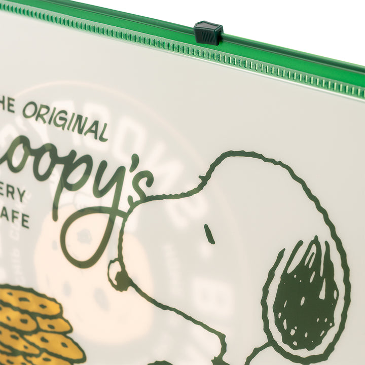 SOBRE A4 CON CIERRE ZIP SNOOPY