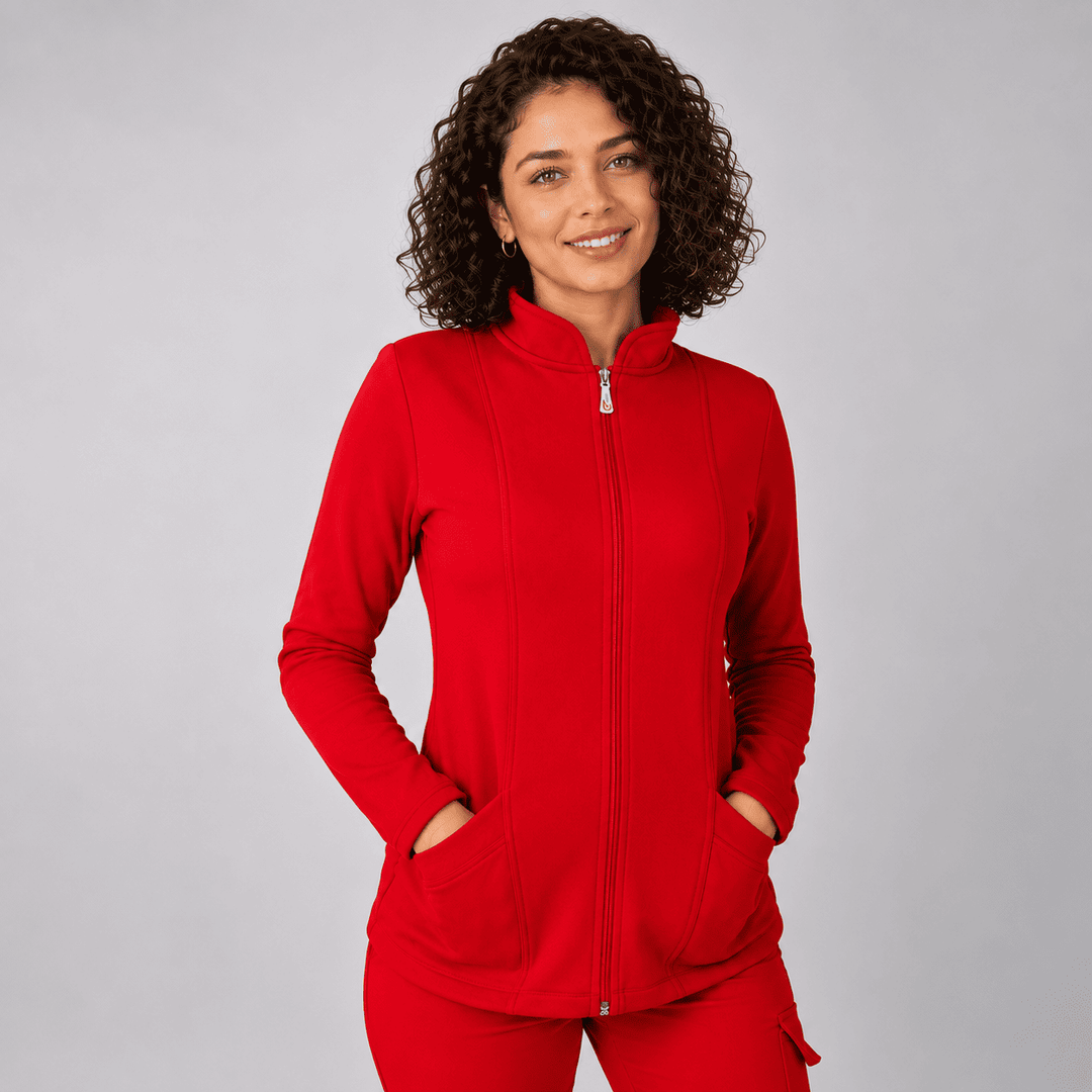 Polerón Clínico Mujer Forever Spandex Forrado color Rojo, interior afelpado, ideal para matronas y profesionales de la salud